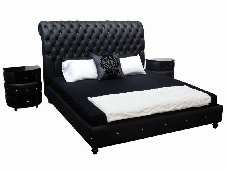 Versailles with crystal buttonsres